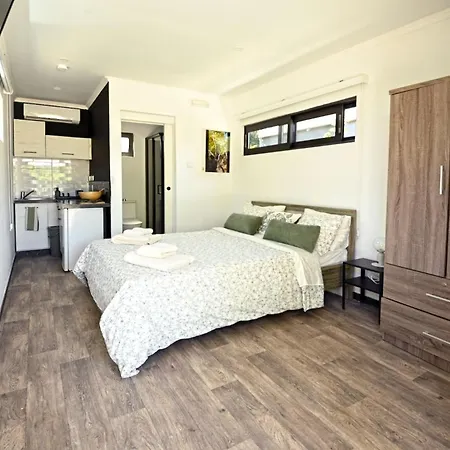Apartment The Spot Glamping Studios *